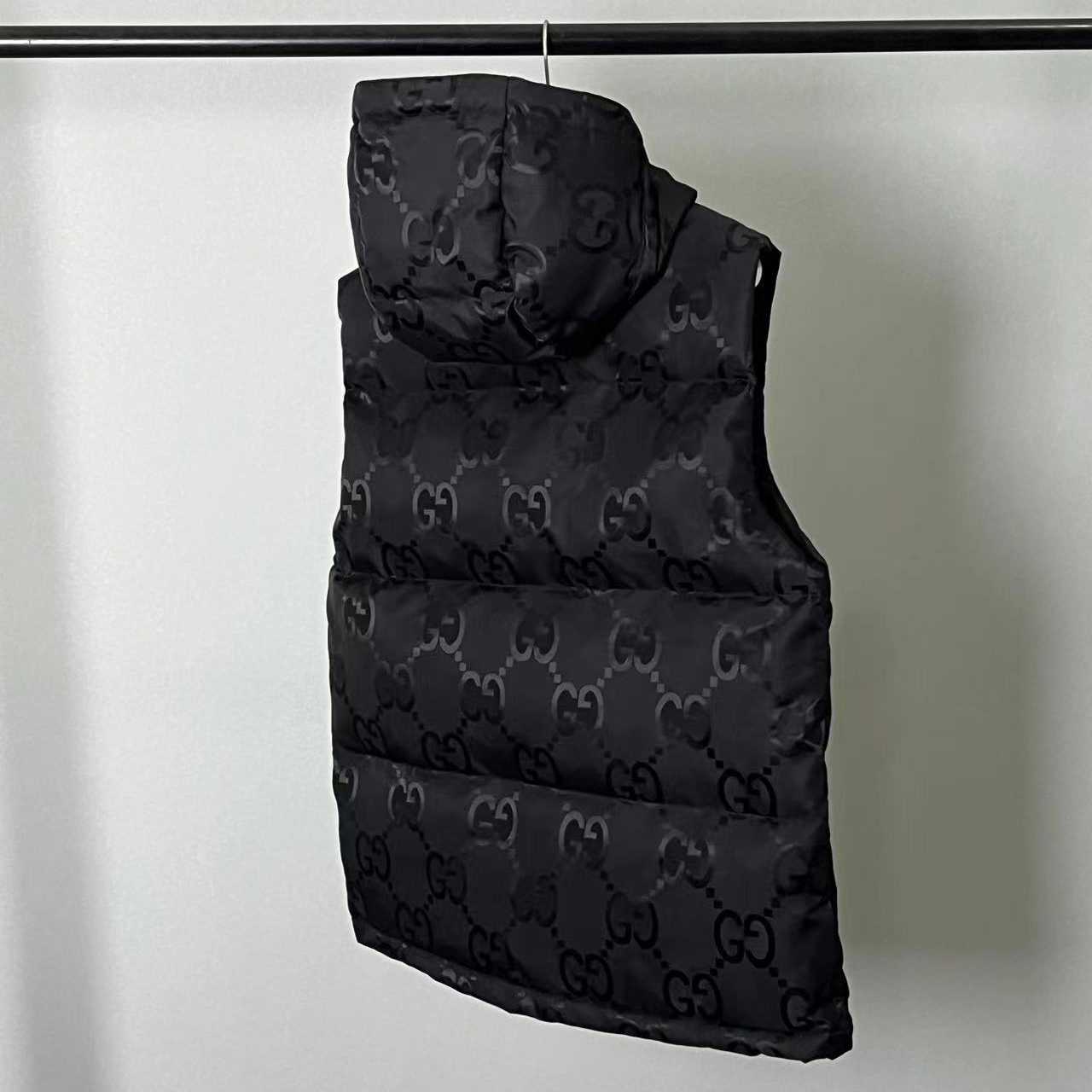 Gucci Jumbo GG Canvas Vest - 
