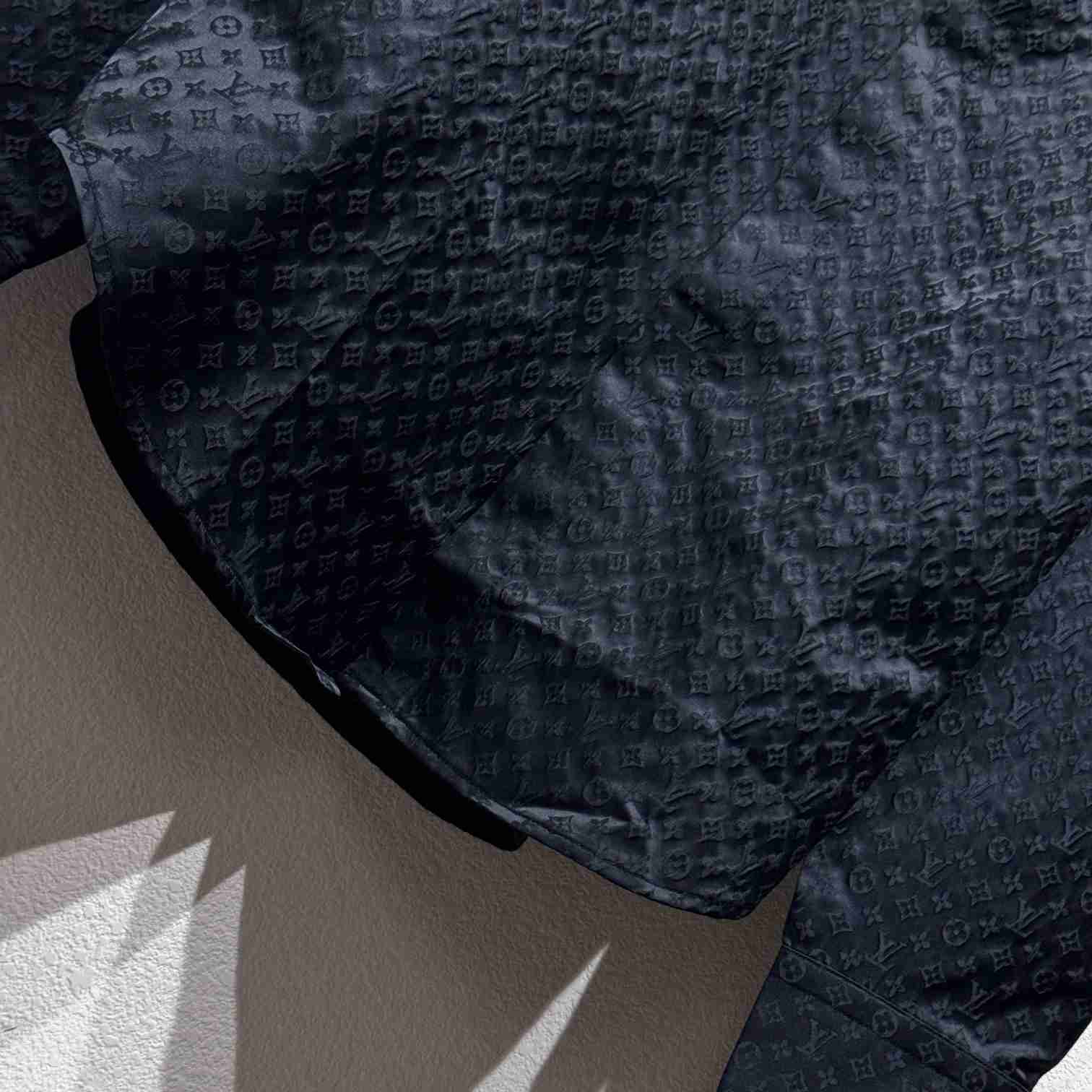 Louis Vuitton Monogram Long-Sleeved Shirt    - 