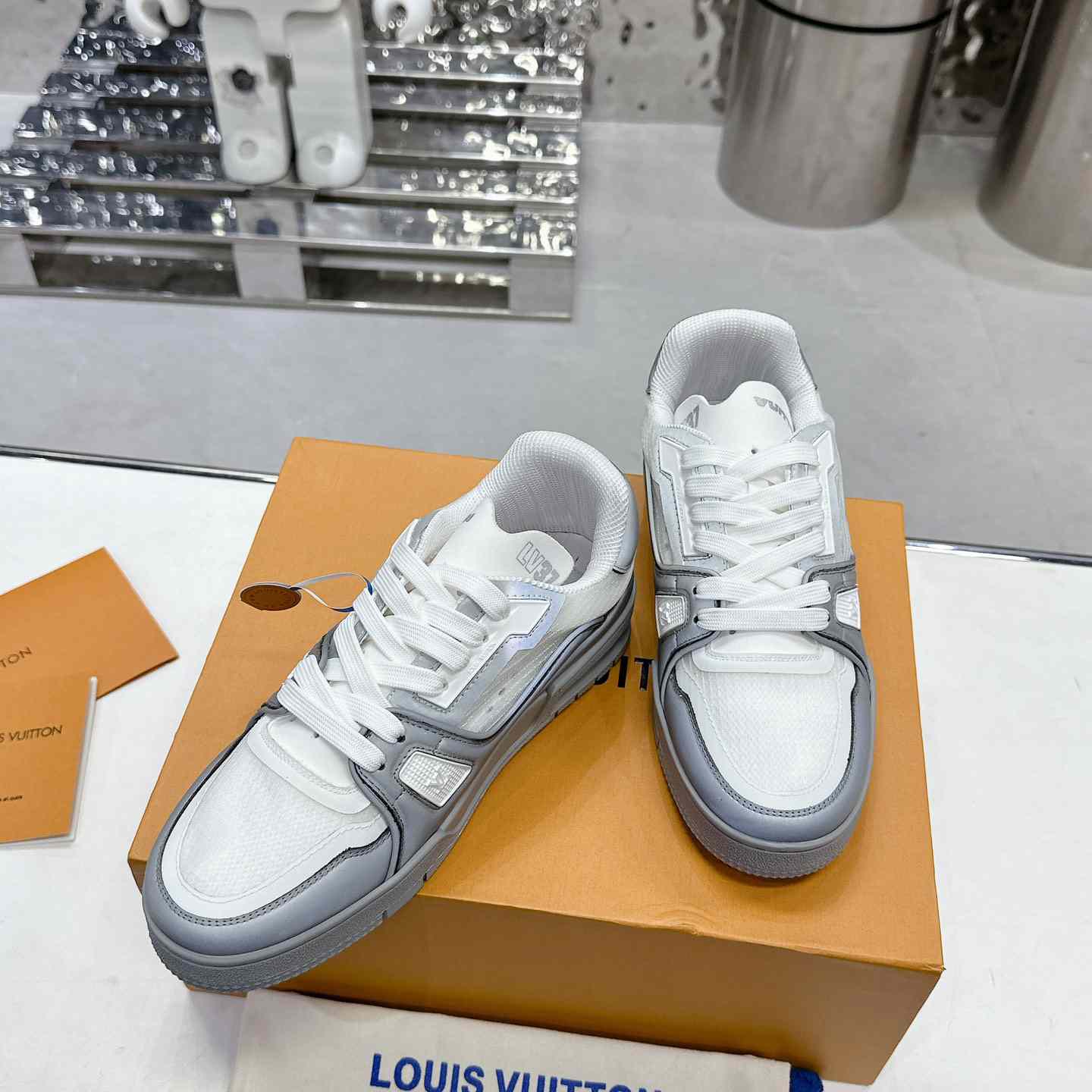 Louis Vuitton LV Trainer Sneaker   1AD6TY - 