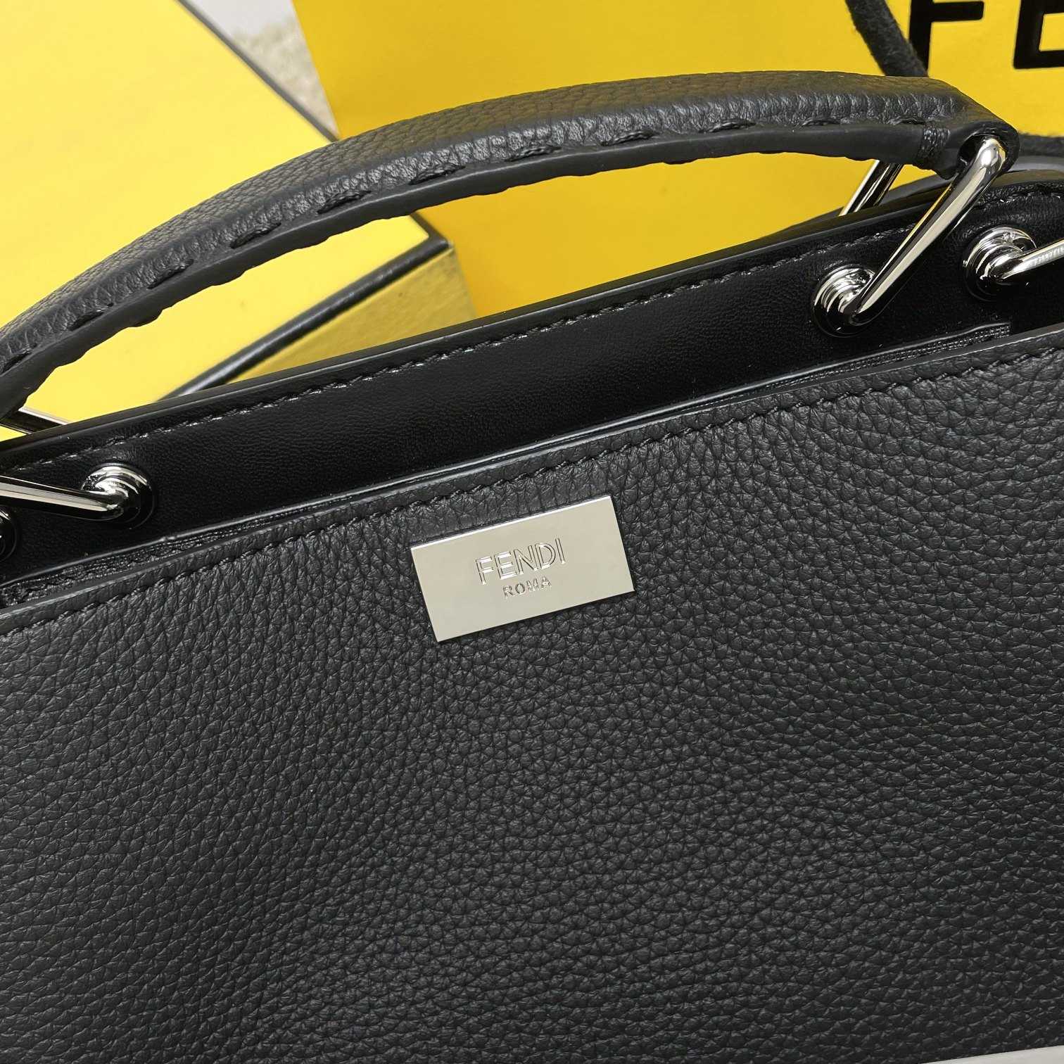 Fendi Peekaboo  - 