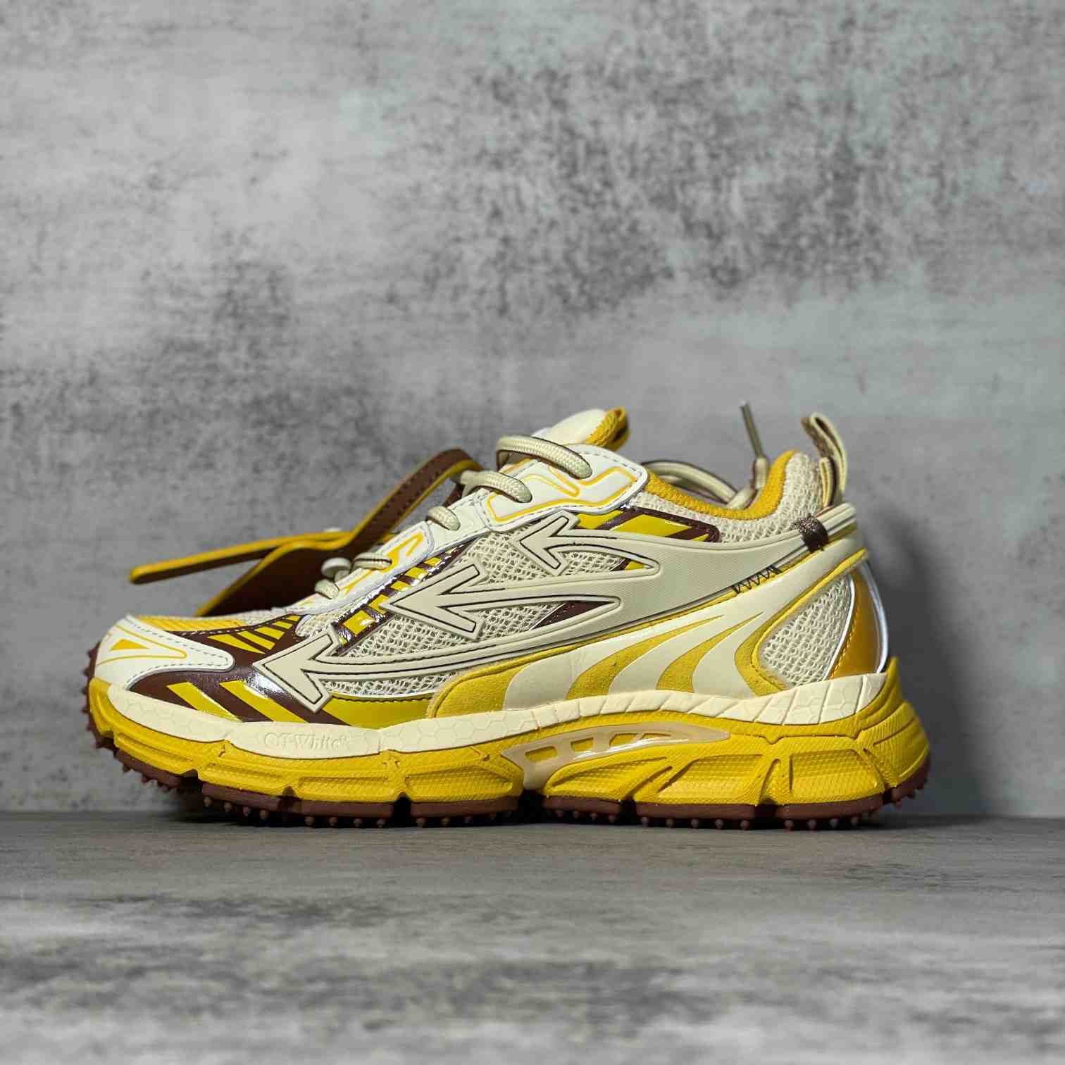 Off-White c/oVrgil Abloh™ Sneakers - 