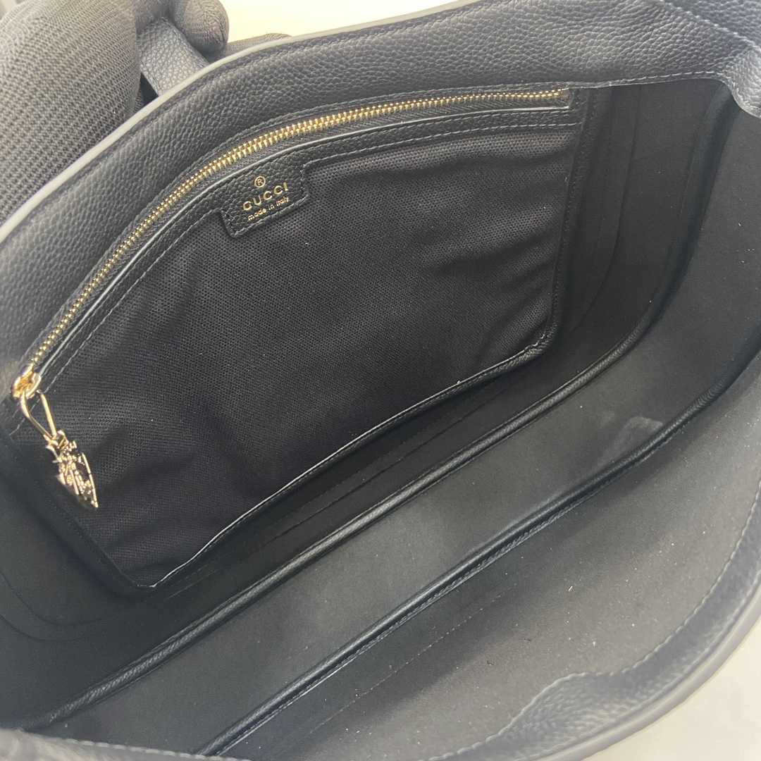Gucci Jackie Large Shoulder Bag - 
