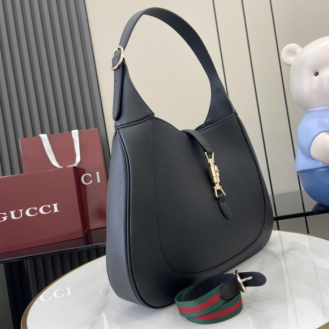 Gucci Jackie Large Shoulder Bag - 