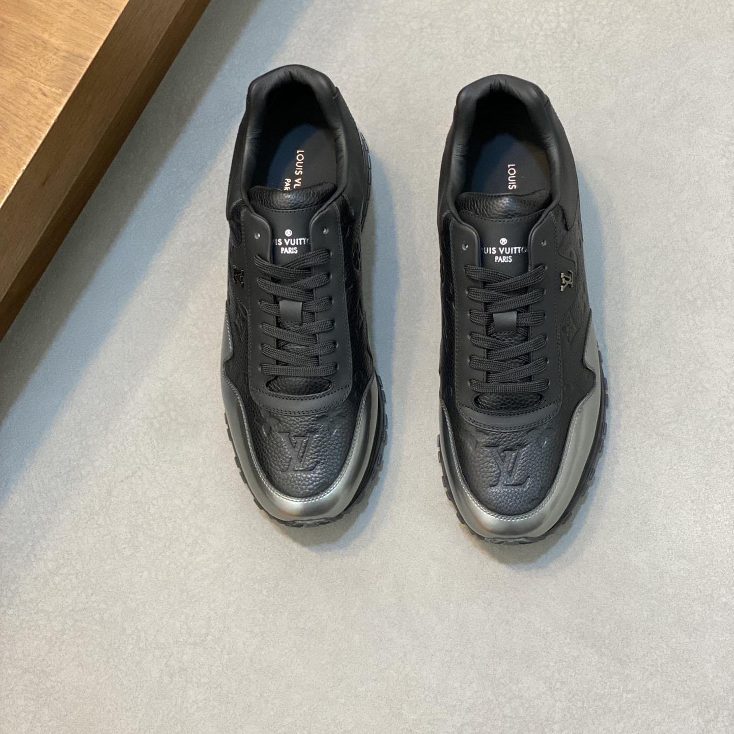 Louis Vuitton Run Away Trainers   - 