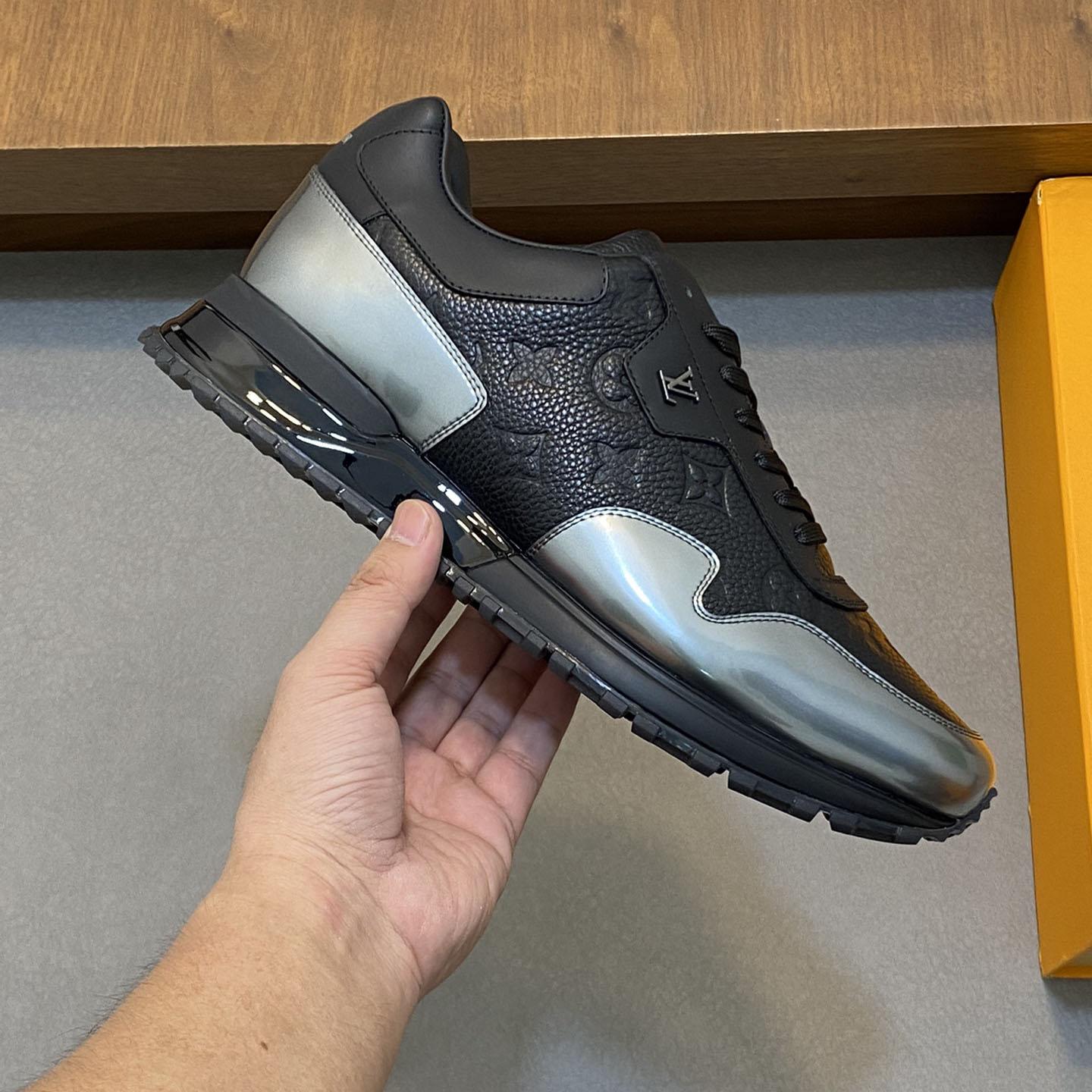 Louis Vuitton Run Away Trainers   - 