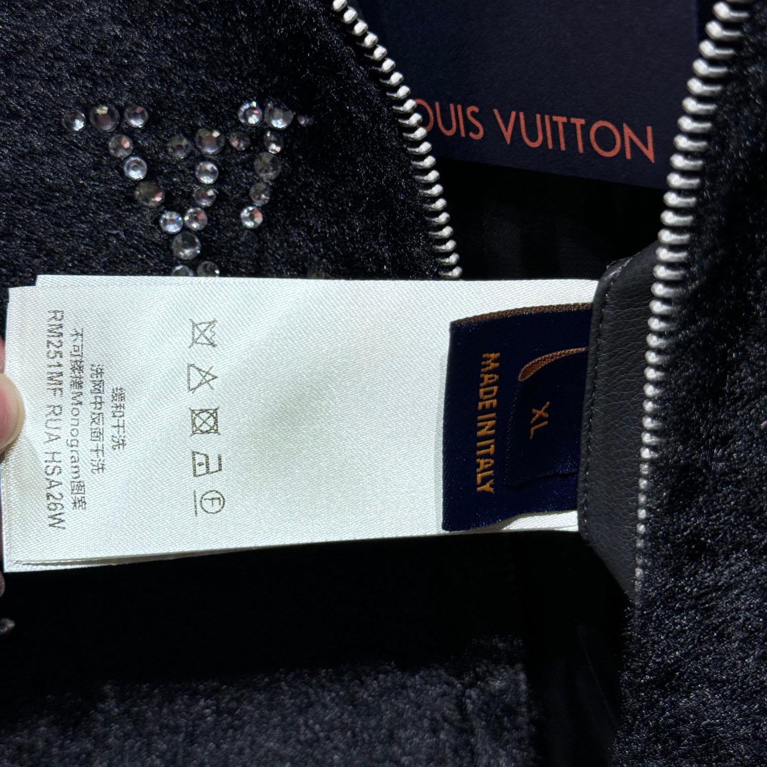 Louis Vuitton MNG Embellished Shearling Hoodie - 