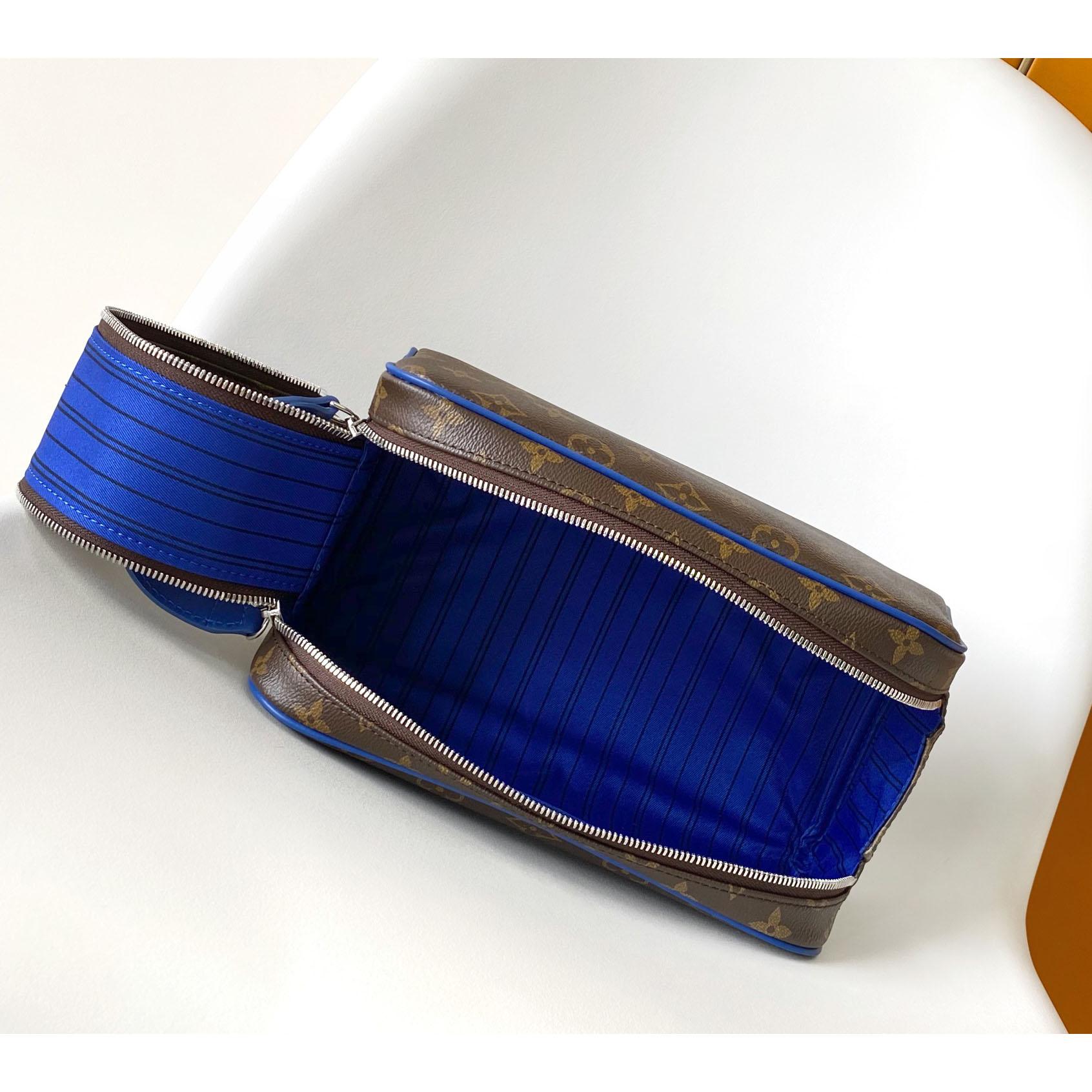 Louis Vuitton Dopp Kit    M12642 - 