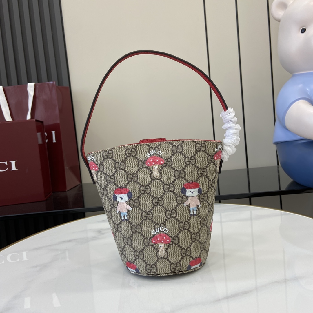 Gucci Children's Printed GG Bucket Bag  - 
