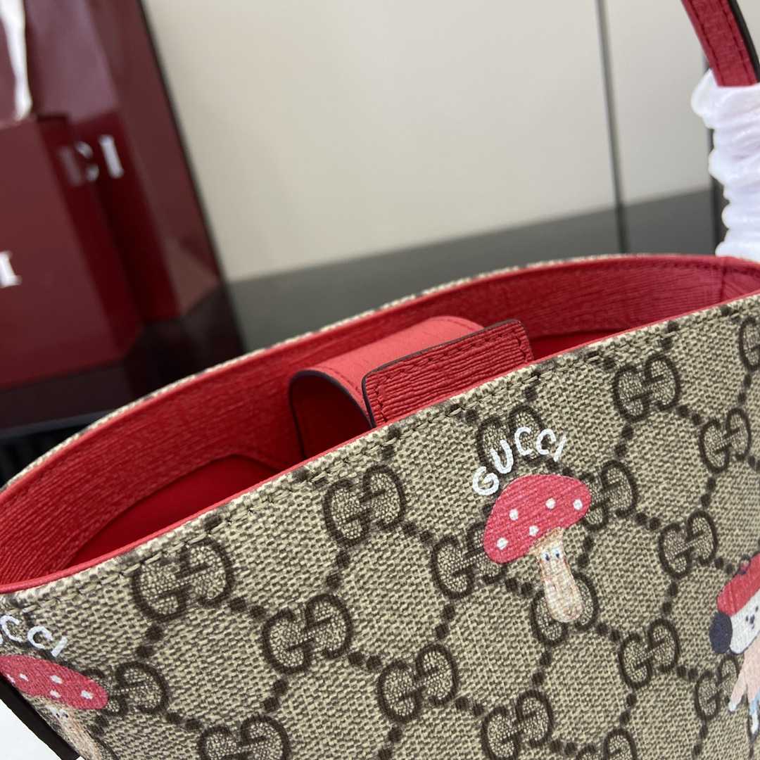 Gucci Children's Printed GG Bucket Bag  - 