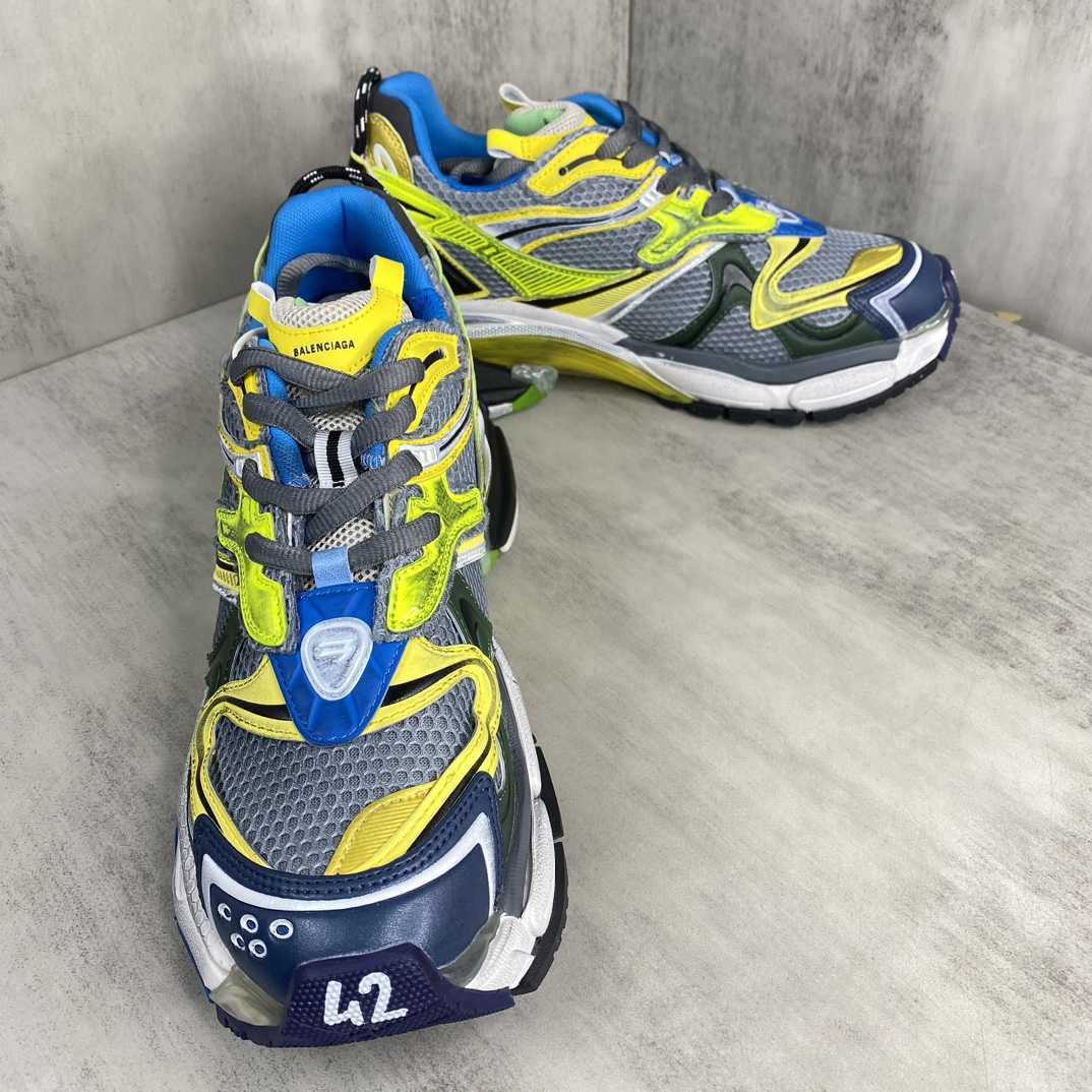 Balenciaga Runner 2.0 Sneaker  - 