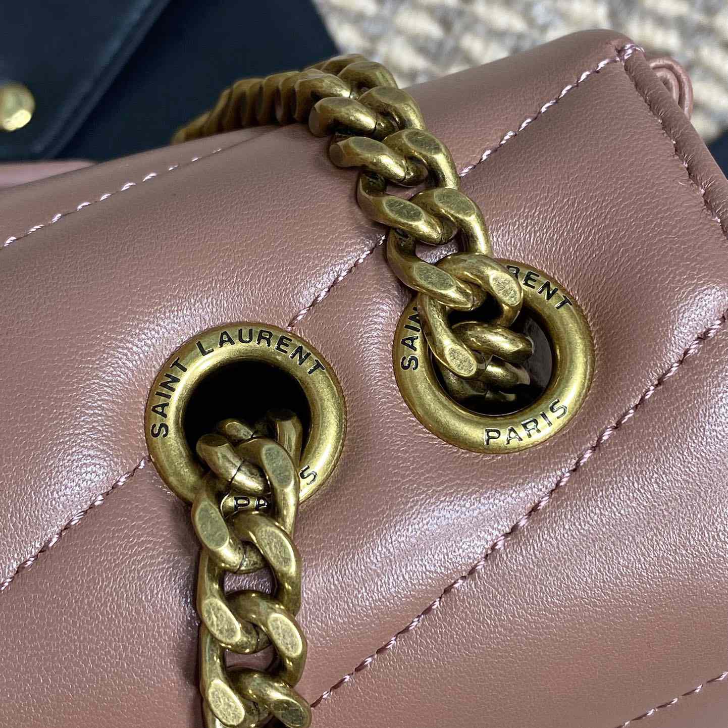 Saint Laurent Loulou Small In Matelasse Lambskin - 