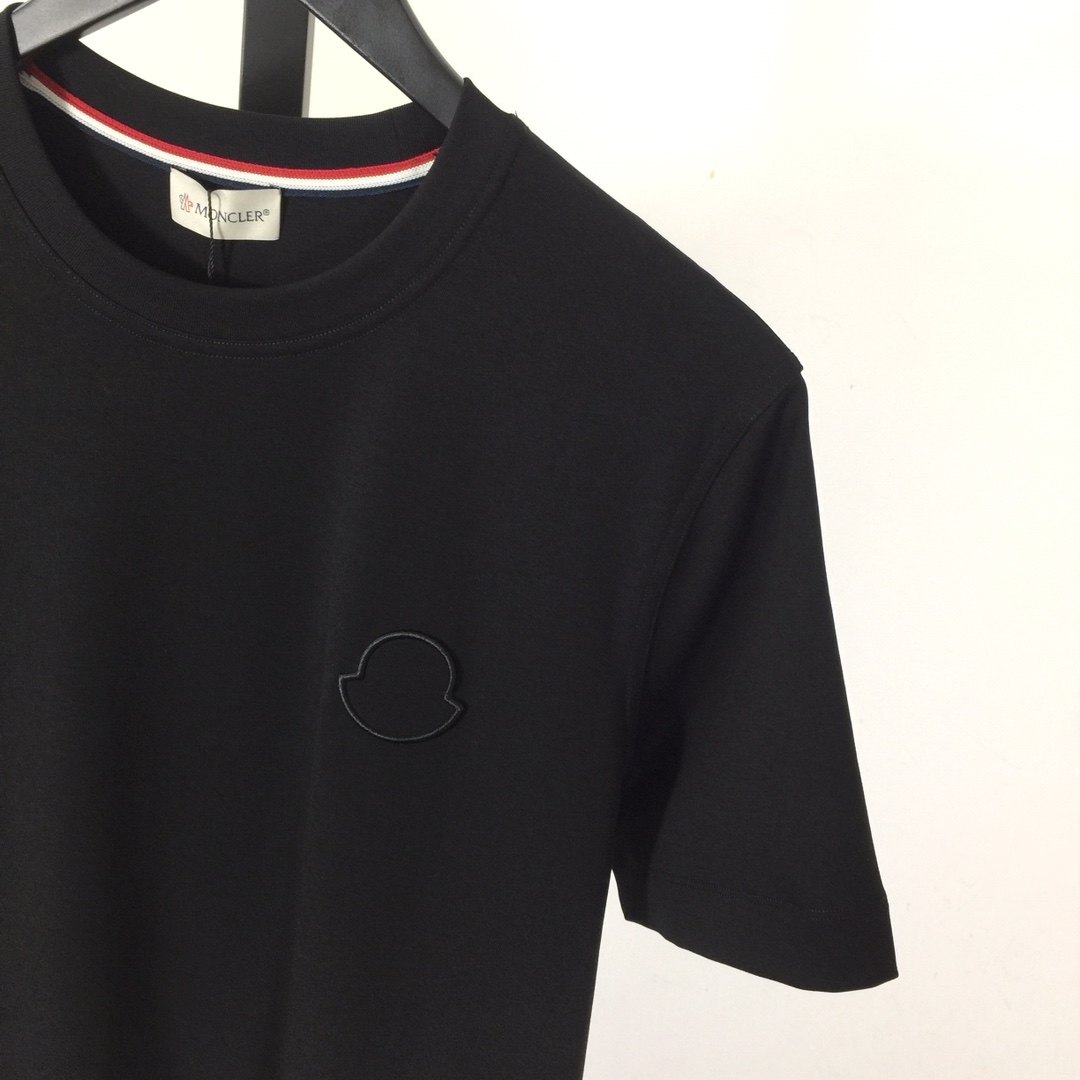 Moncler Logo T-Shirt - 