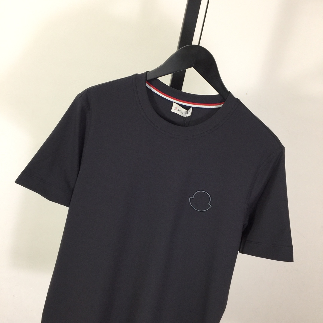 Moncler Logo T-Shirt - 