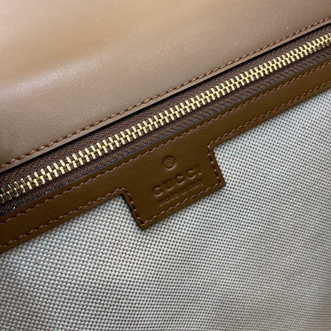 Gucci Blondie Medium Top Handle Bag - 