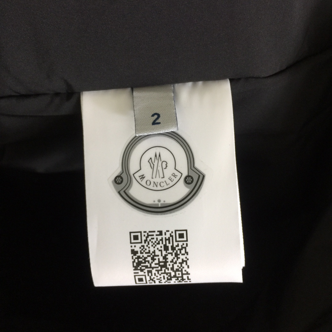 Moncler Gales Lightweight Hooded Jacket - 