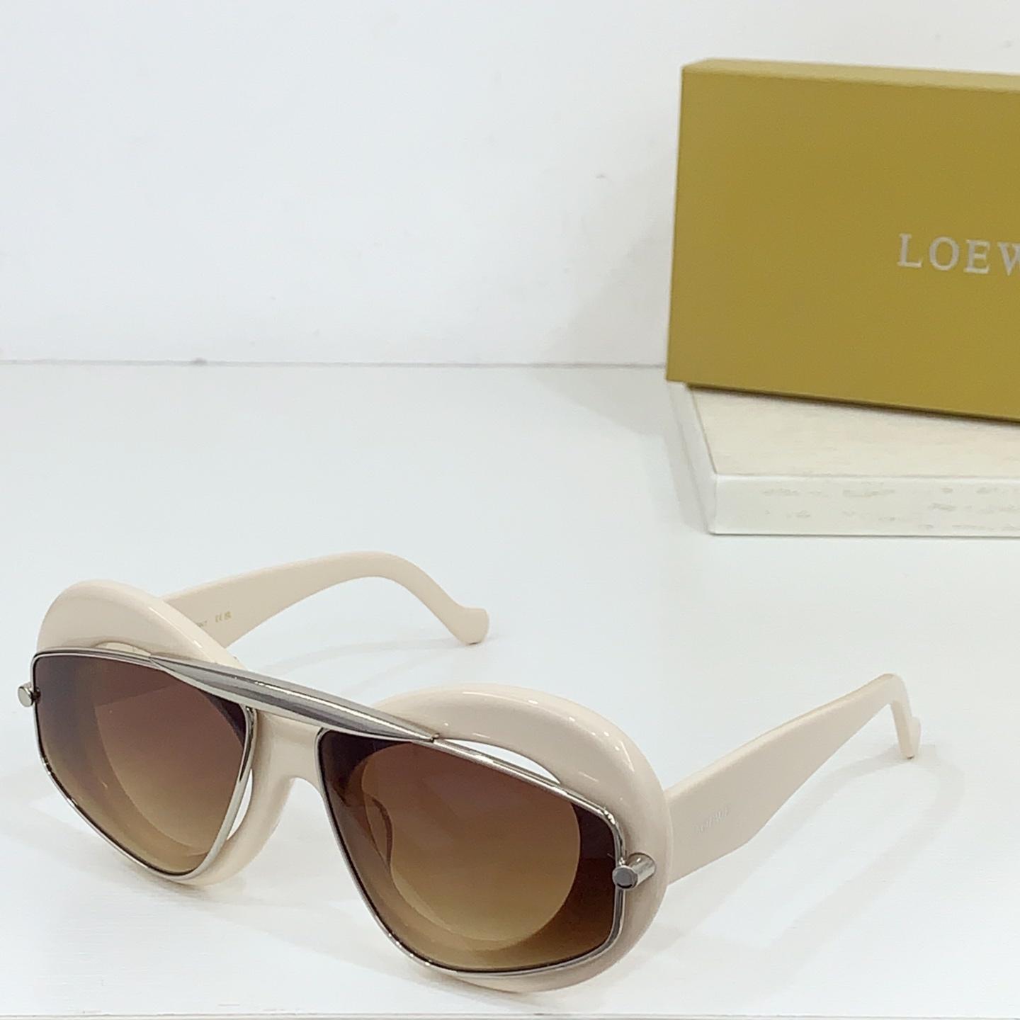 Loewe LW40120I Sunglasses   - 