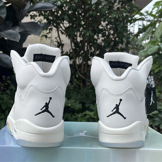 Jordan Air Jordan 5 Retro Sneakers     HF3183-001 - 
