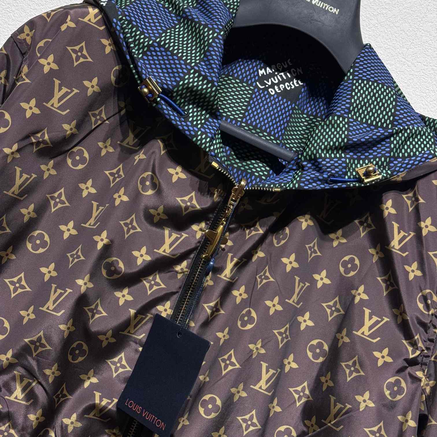 Louis Vuitton Damier Reversible Windbreaker    1AHBIW - 
