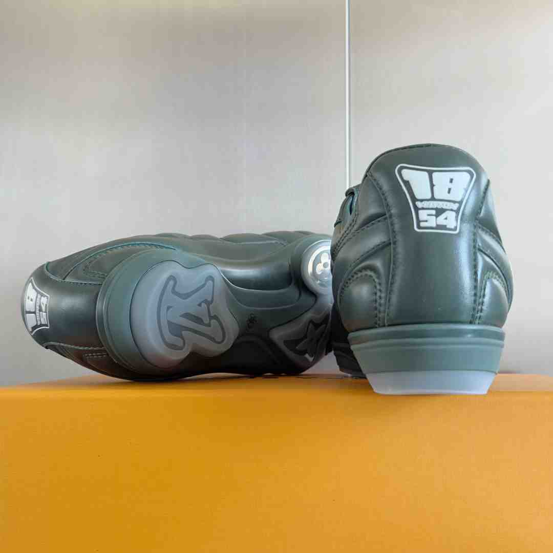 Louis Vuitton LV Footprint Soccer Sneaker   1AHDPP - 