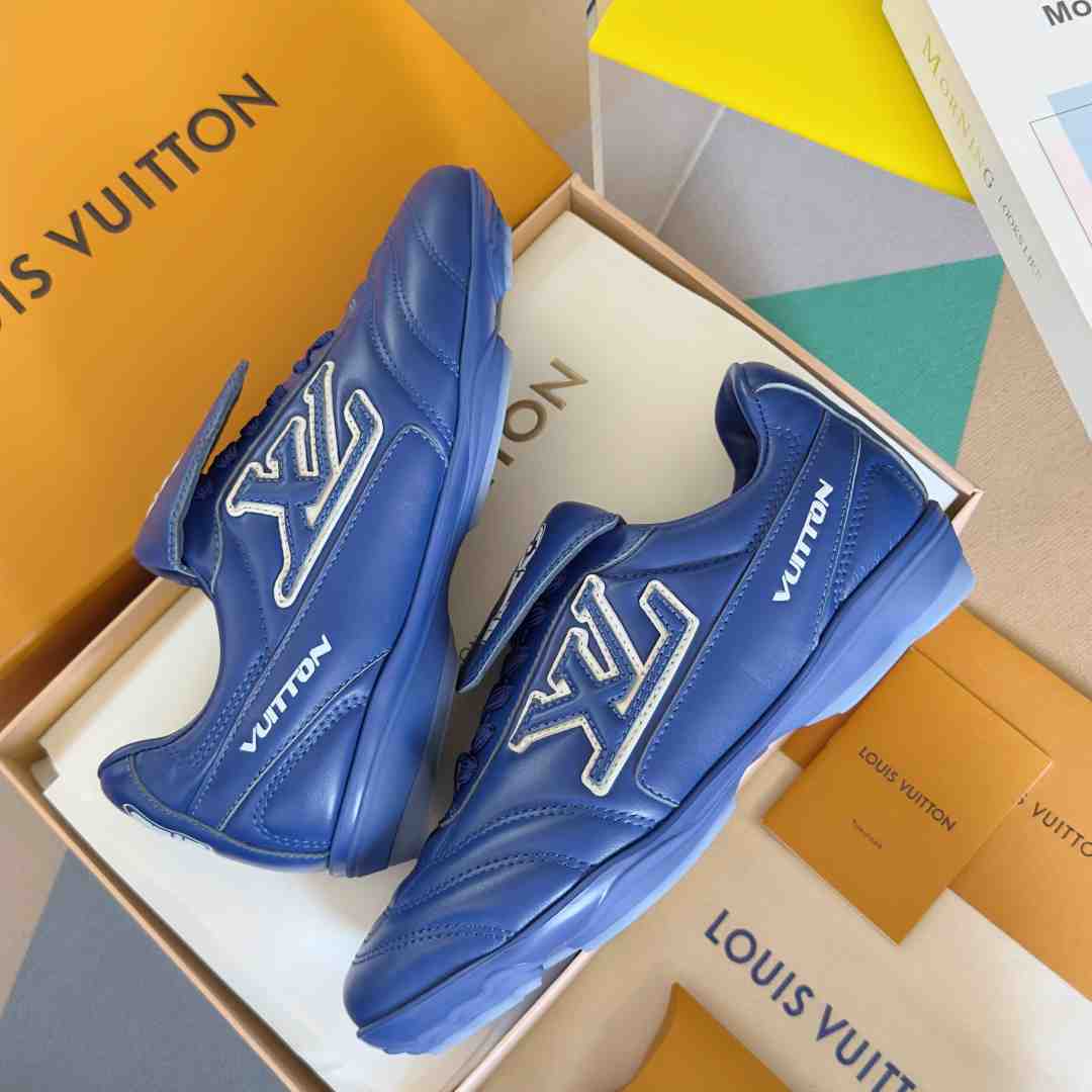 Louis Vuitton LV Footprint Soccer Sneaker   1AHDP8 - 