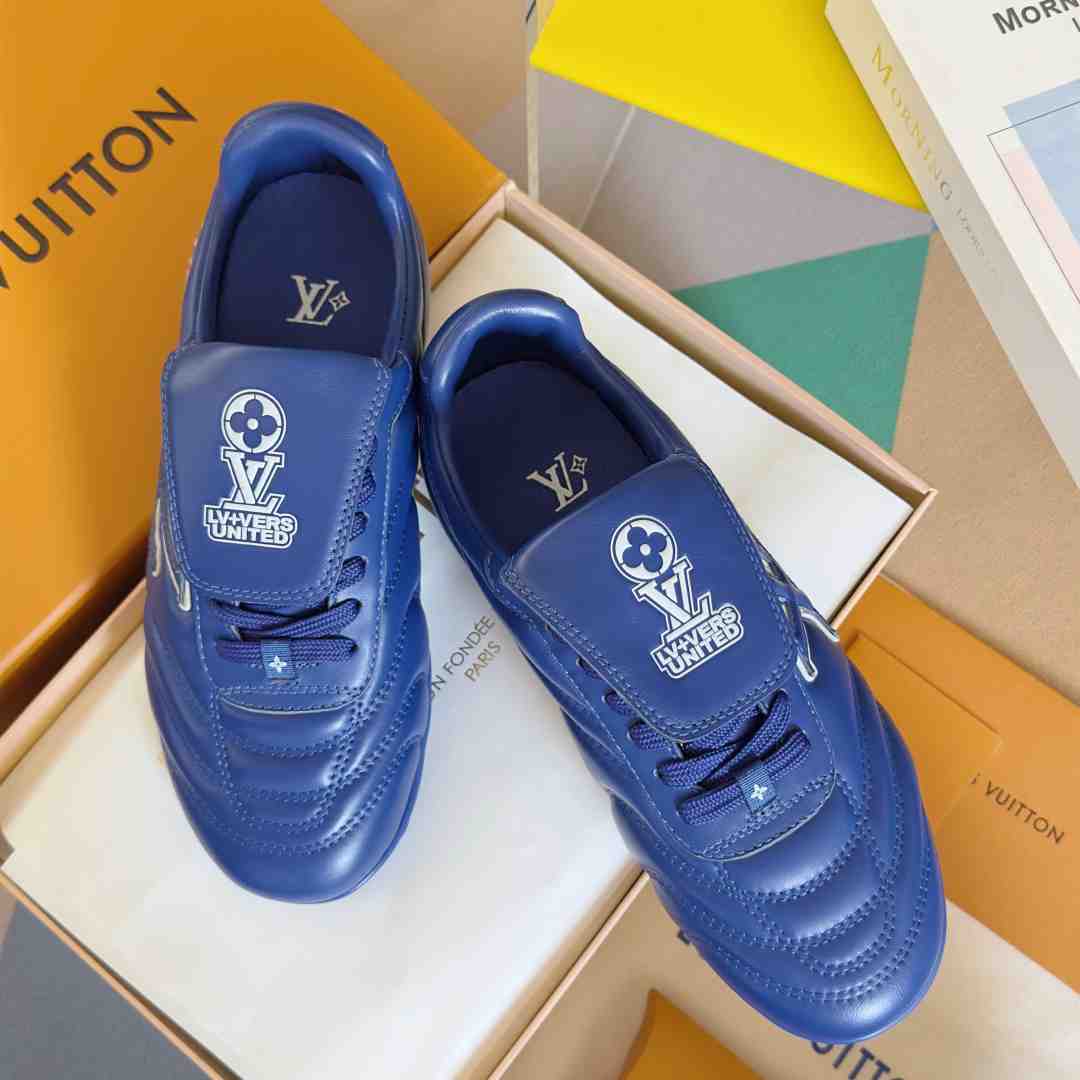 Louis Vuitton LV Footprint Soccer Sneaker   1AHDP8 - 