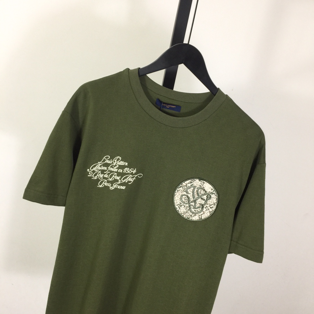 Louis Vuitton Damier Pique T-Shirt  1AGKLJ - 