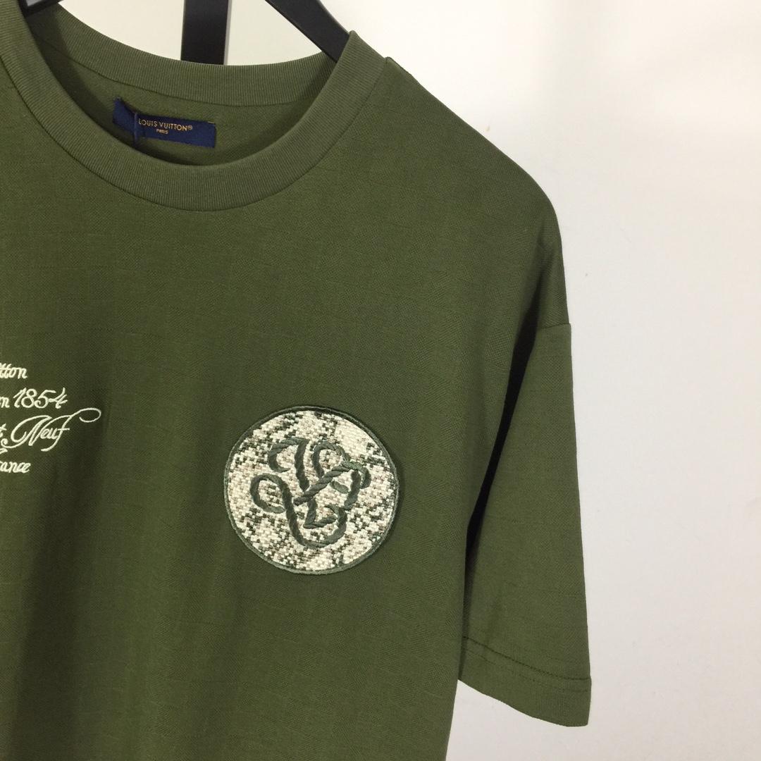 Louis Vuitton Damier Pique T-Shirt  1AGKLJ - 