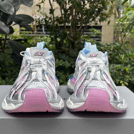 Balenciaga 3XL Extreme Laces B Sneaker In White - 