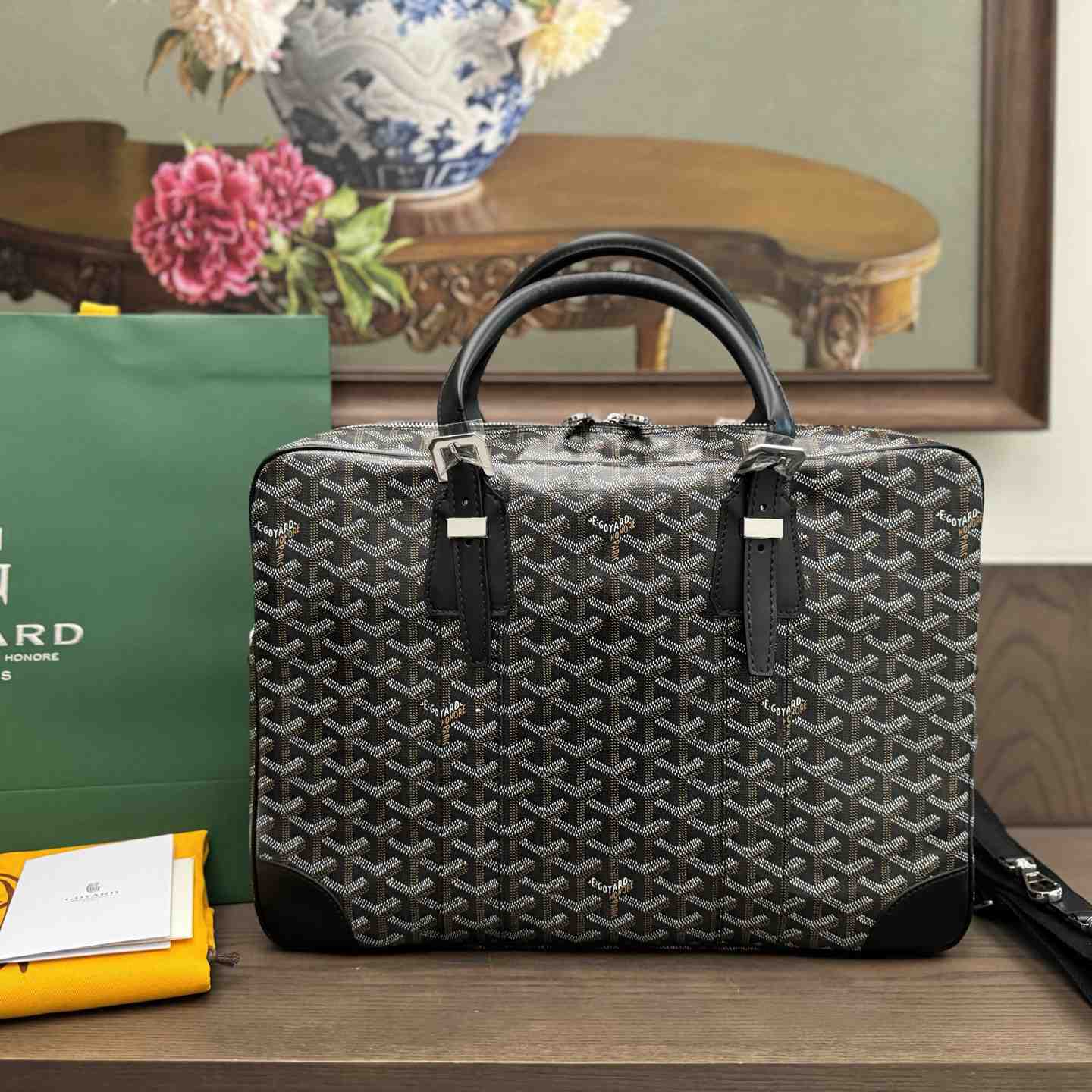 Goyard Ambassade MM Document Case - DesignerGu