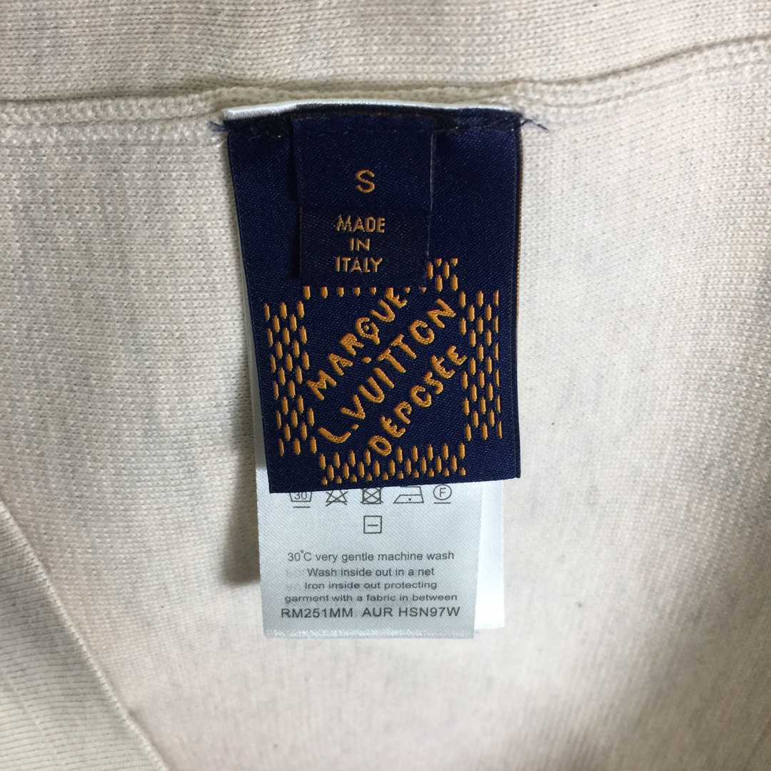 Louis Vuitton Monogram Embossed Short-Sleeved Knit Shirt - 