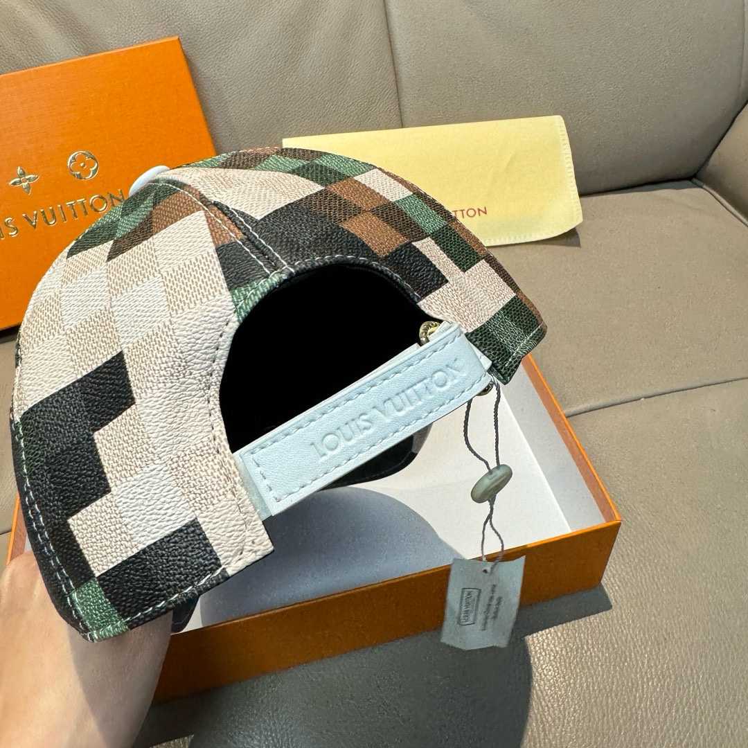 Louis Vuitton Damoflage Cap - 