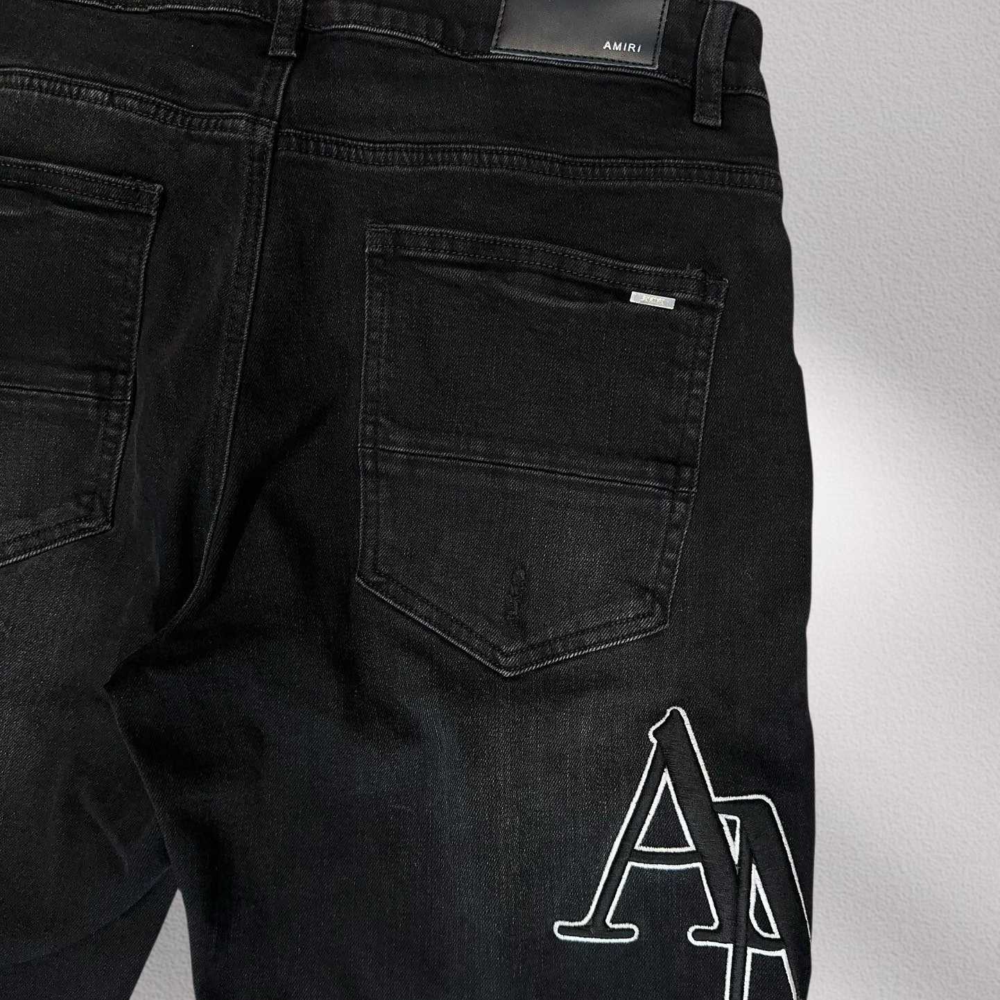 Amiri Denim Shorts     8015 - 