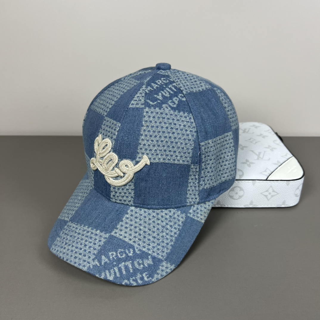 Louis Vuitton Damier 3D Denim Cap - 