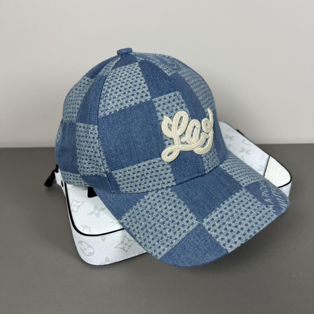 Louis Vuitton Damier 3D Denim Cap - 