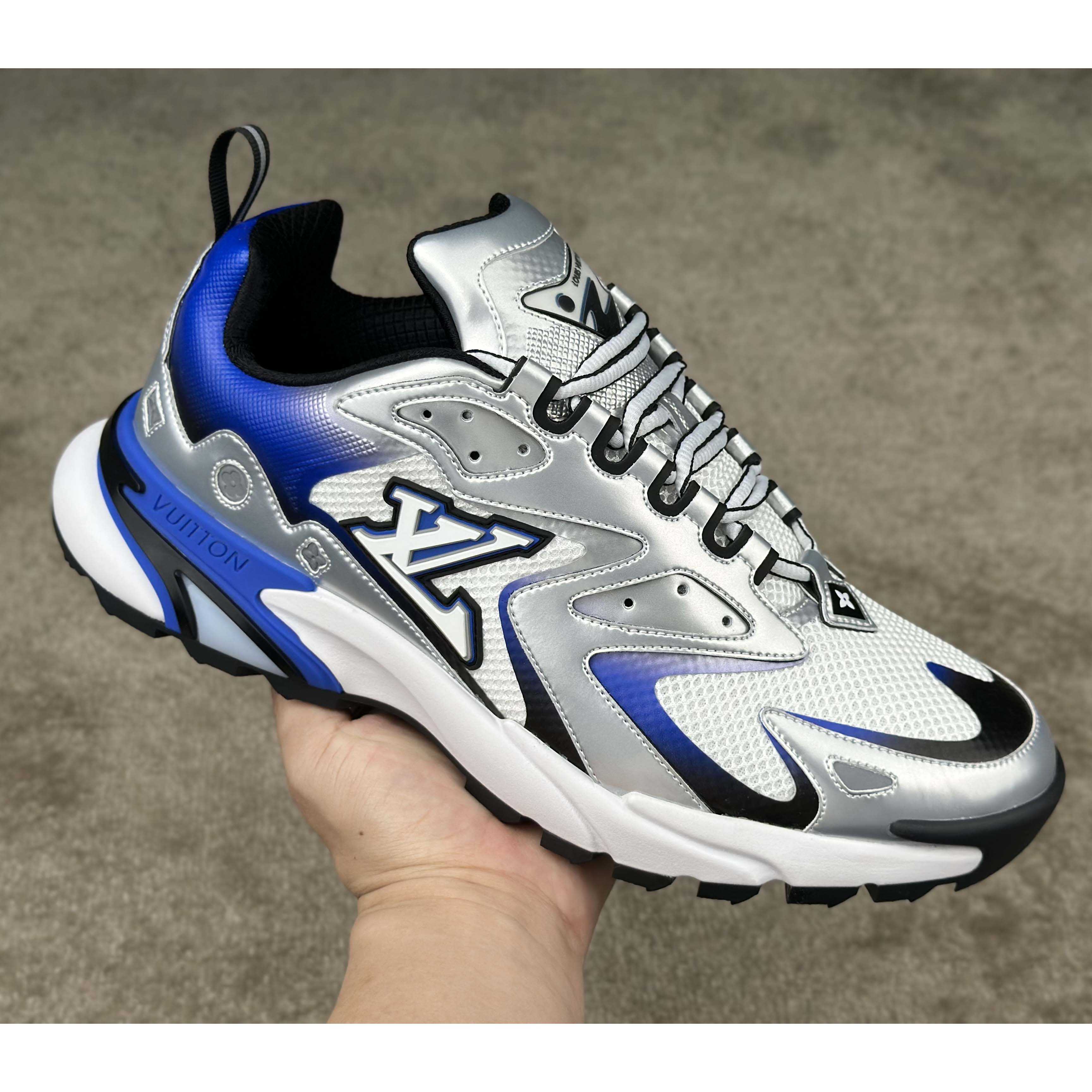Louis Vuitton LV Runner Tatic Sneaker  1ADI69 - 