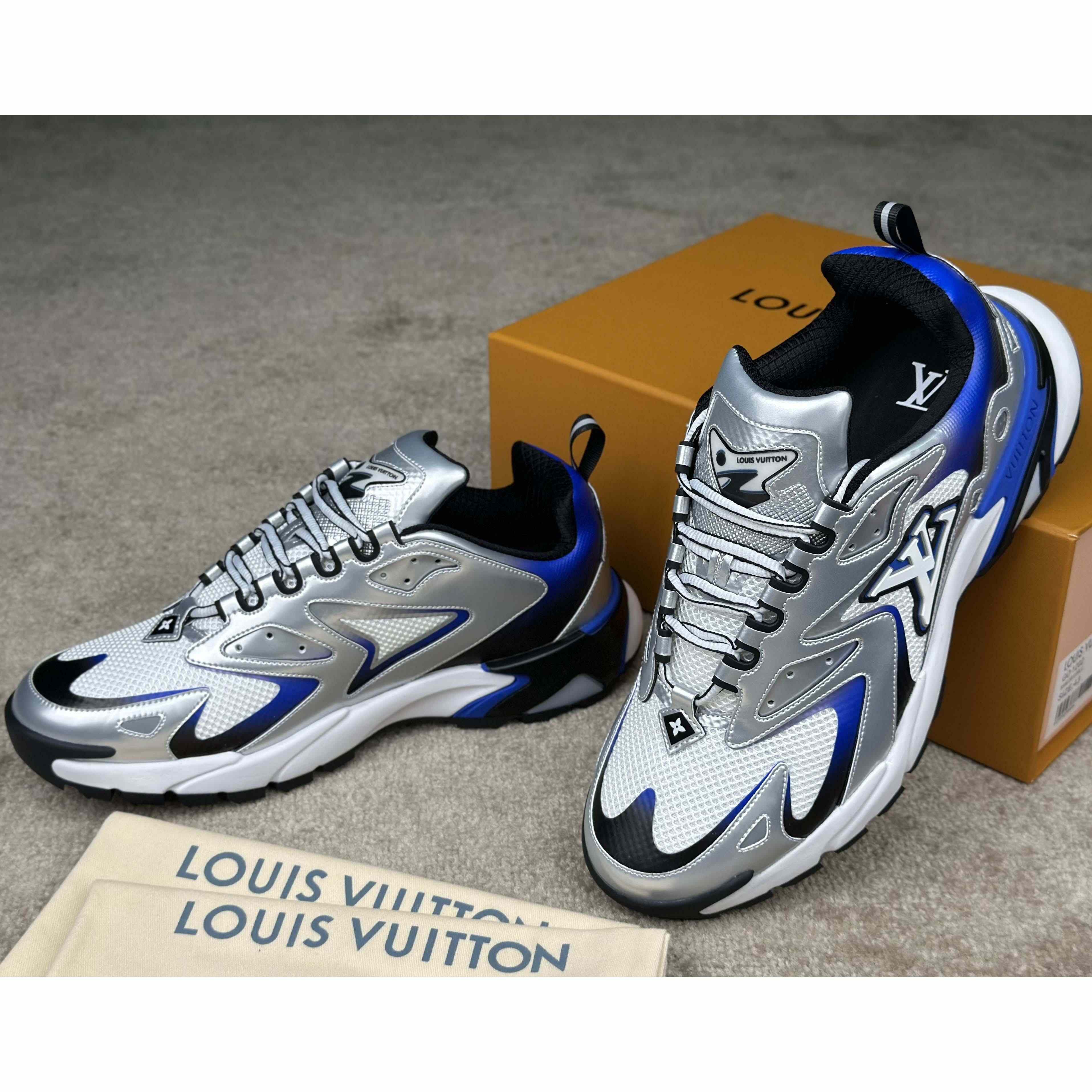 Louis Vuitton LV Runner Tatic Sneaker  1ADI69 - 