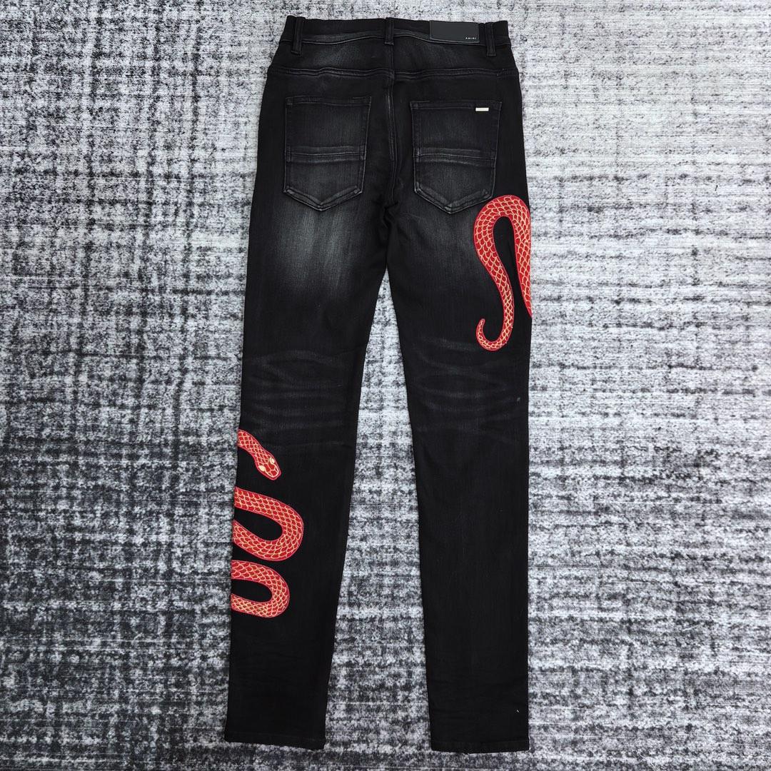 Amiri Slim Fit Jeans    700 - 