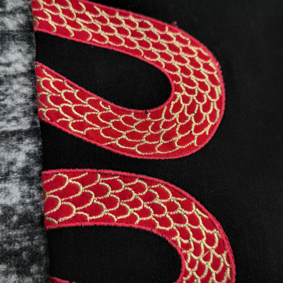 Amiri Slim Fit Jeans    700 - 