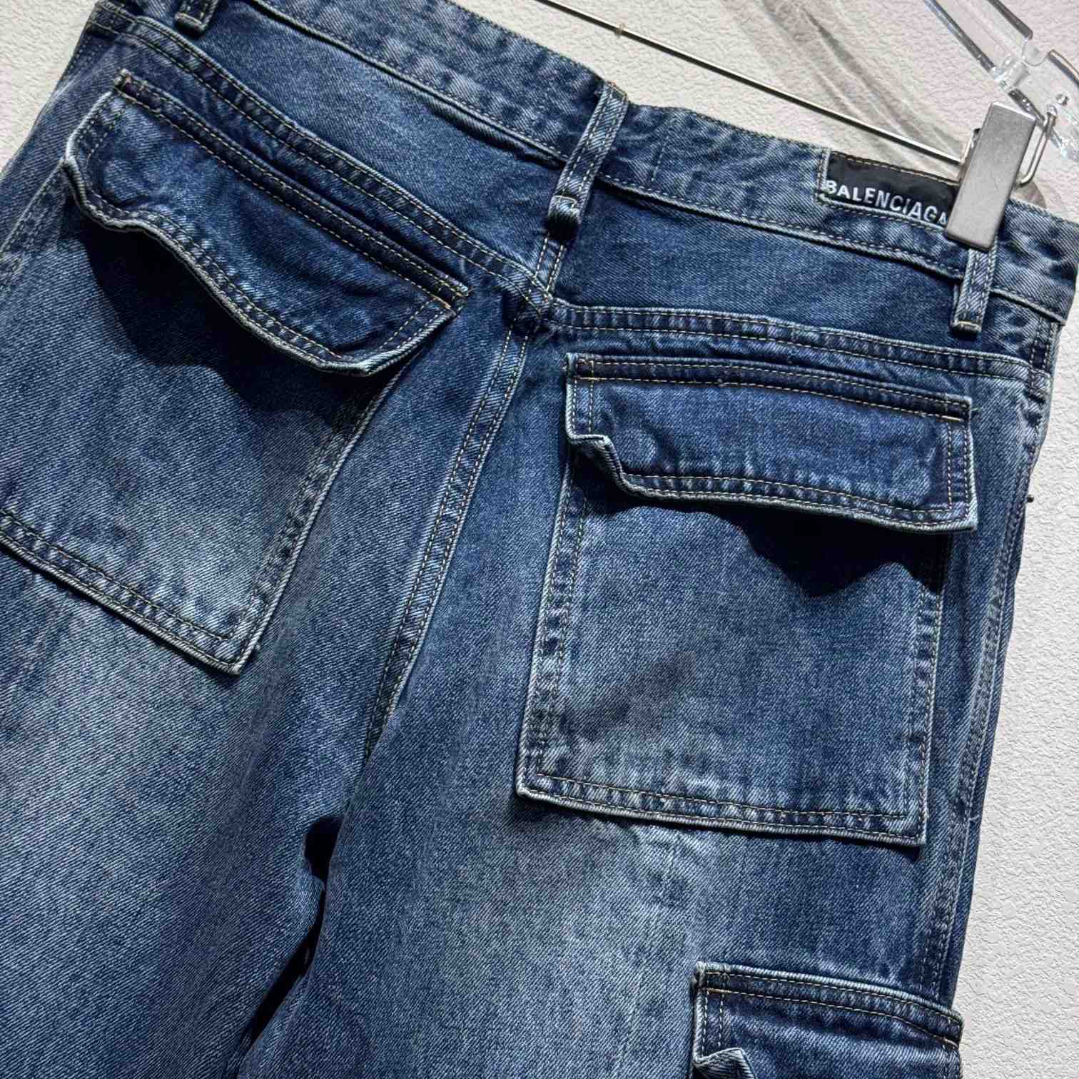 Balenciaga Mid-rise Wide-leg Cargo Jeans - 