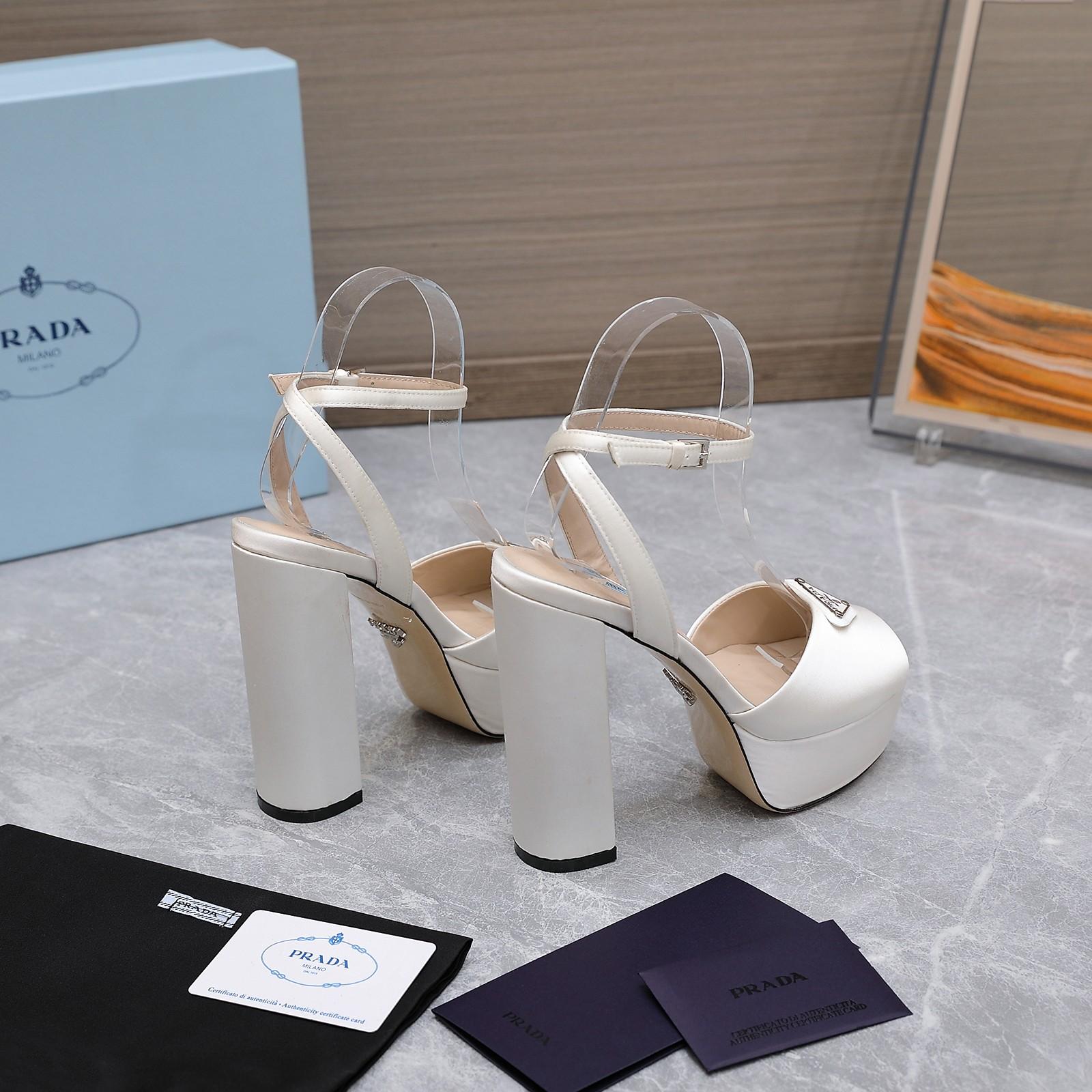 Prada Patent Platform Sanda  13cm - DesignerGu