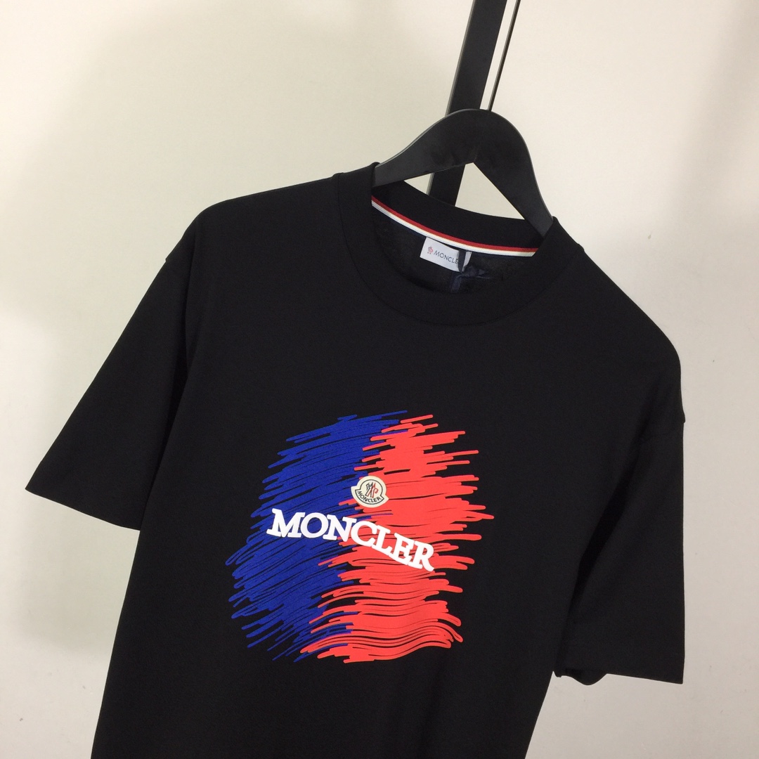 Moncler Logo T-Shirt - 