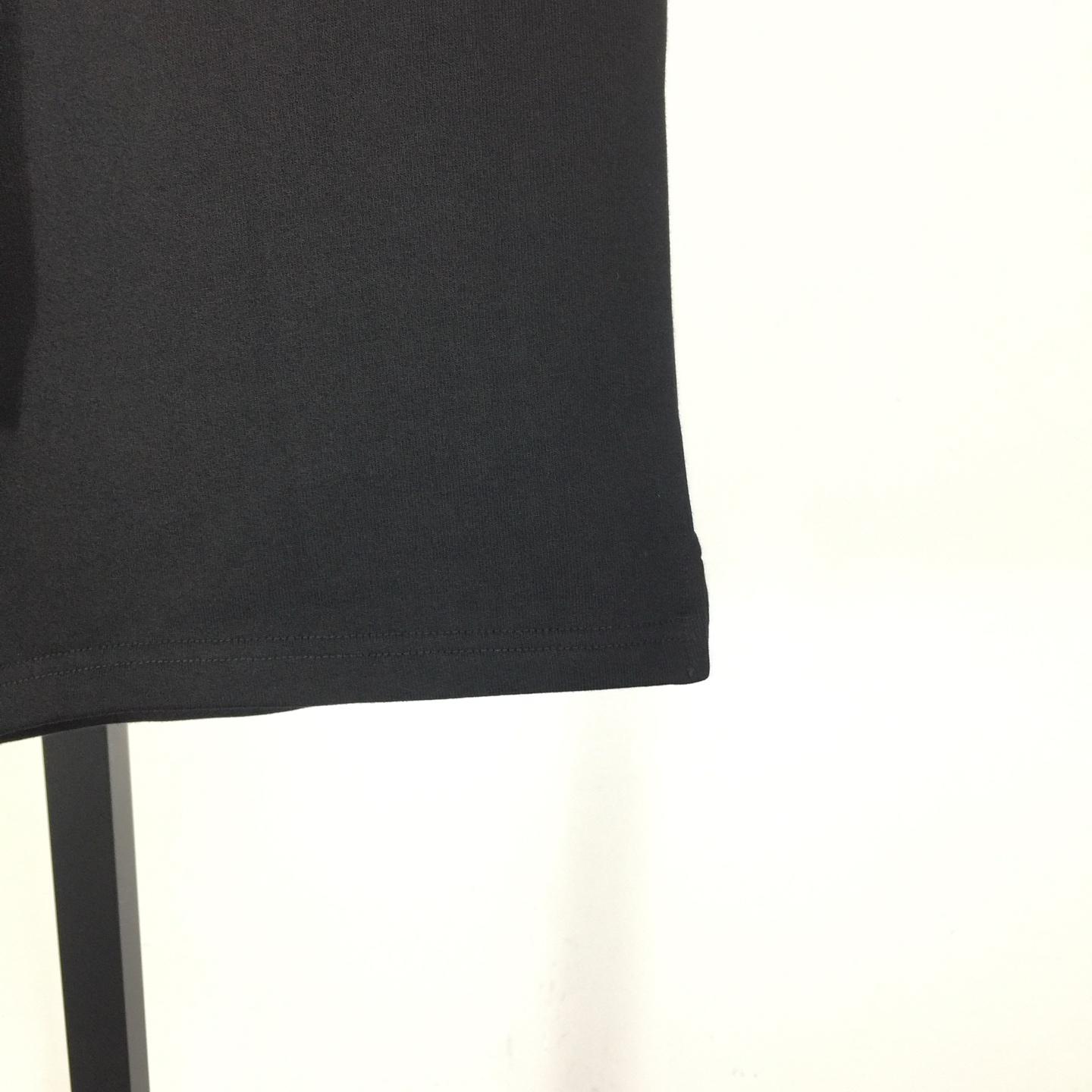 Ami De Embroidered Shorts - DesignerGu