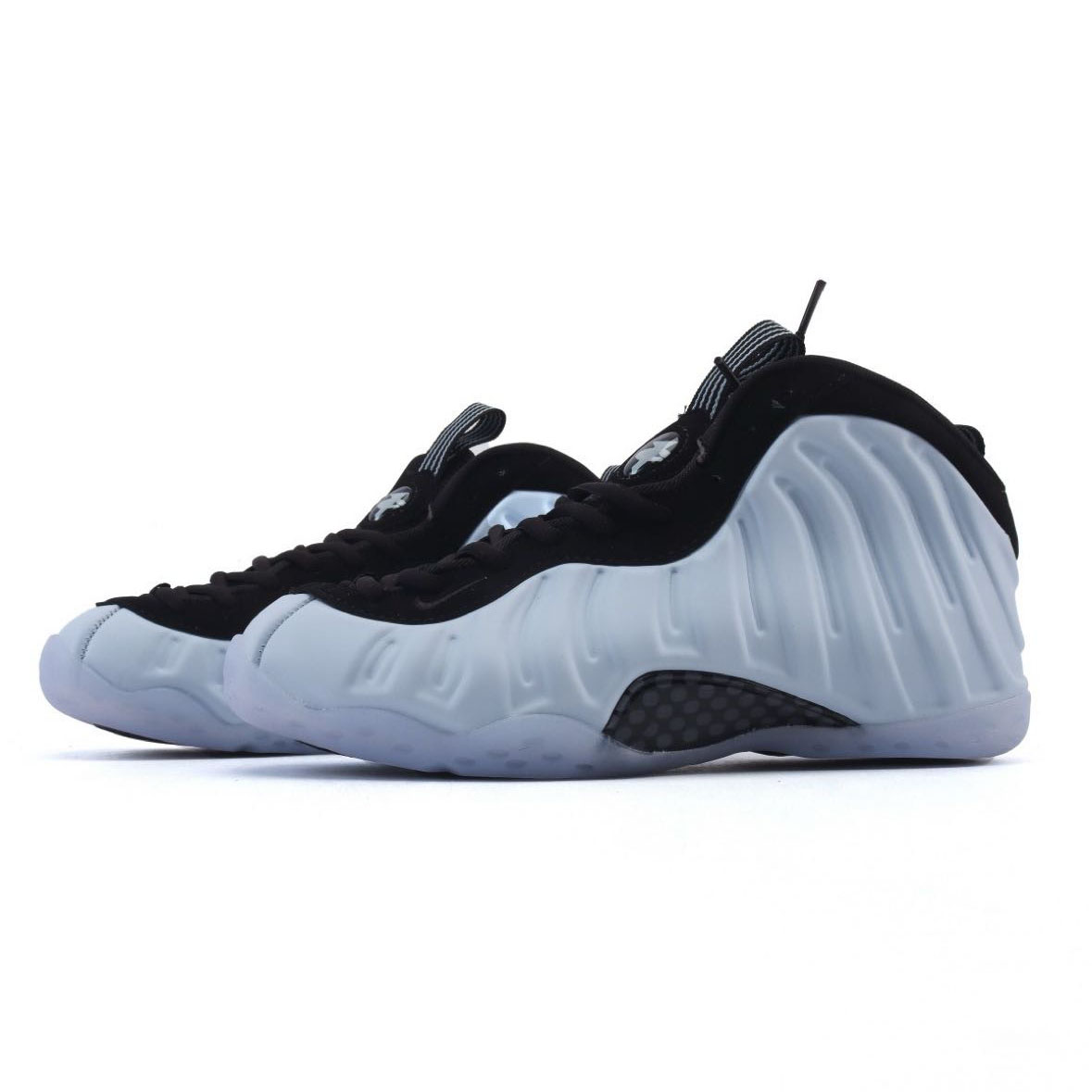 Nike Air Foamposite Sneakers         - DesignerGu
