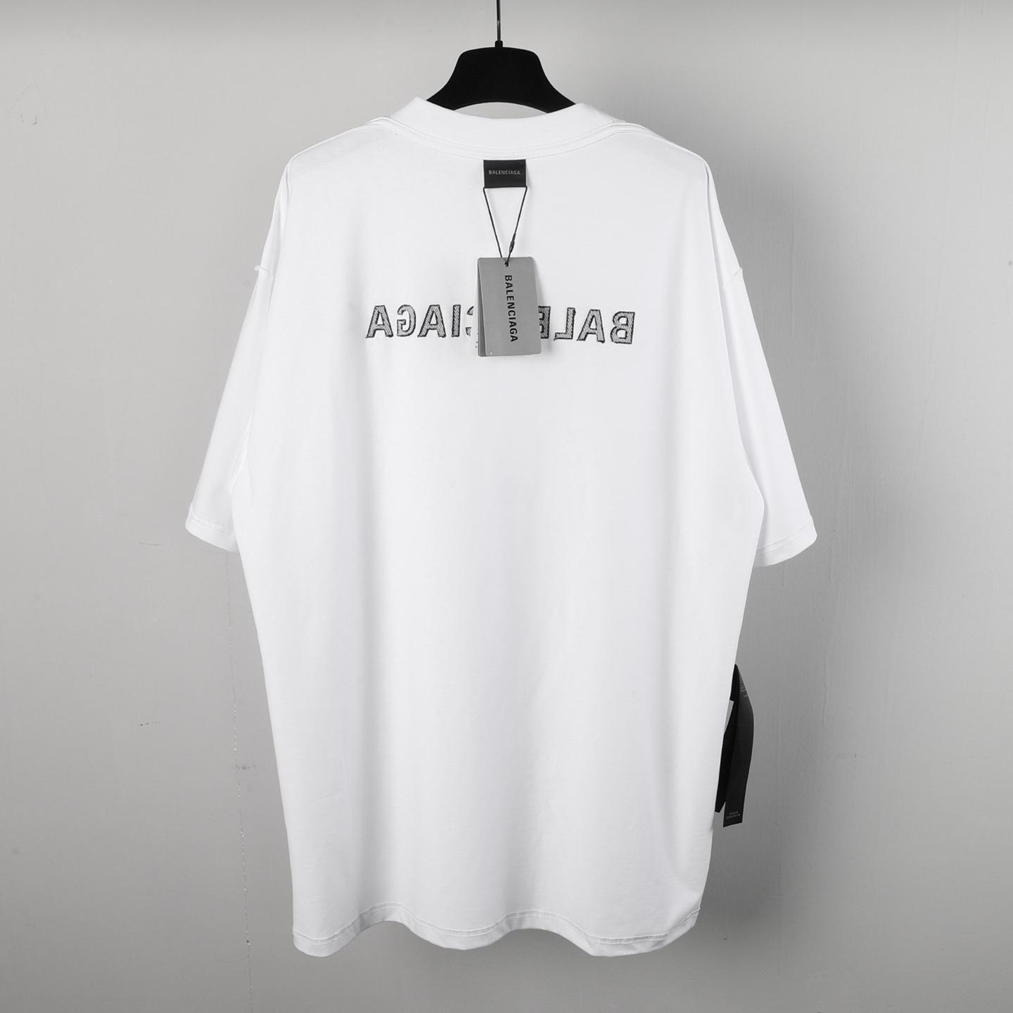Balenciaga Logo-embroidered T-shirt - DesignerGu