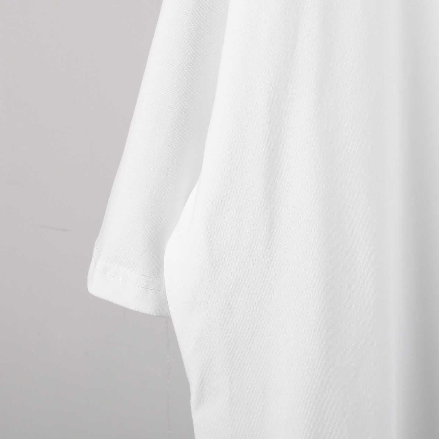 Balenciaga Logo-embroidered T-shirt - DesignerGu