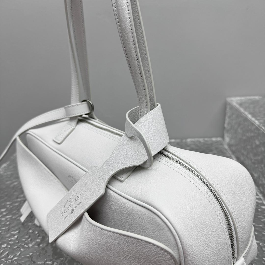 Balenciaga Carrie Bowling Bag Small In White - DesignerGu