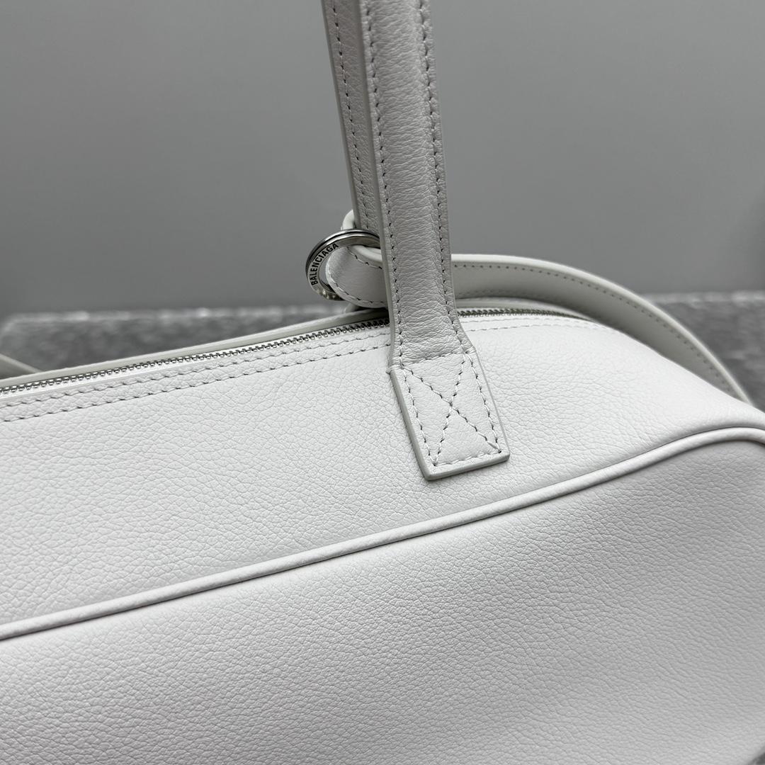 Balenciaga Carrie Bowling Bag Small In White - DesignerGu