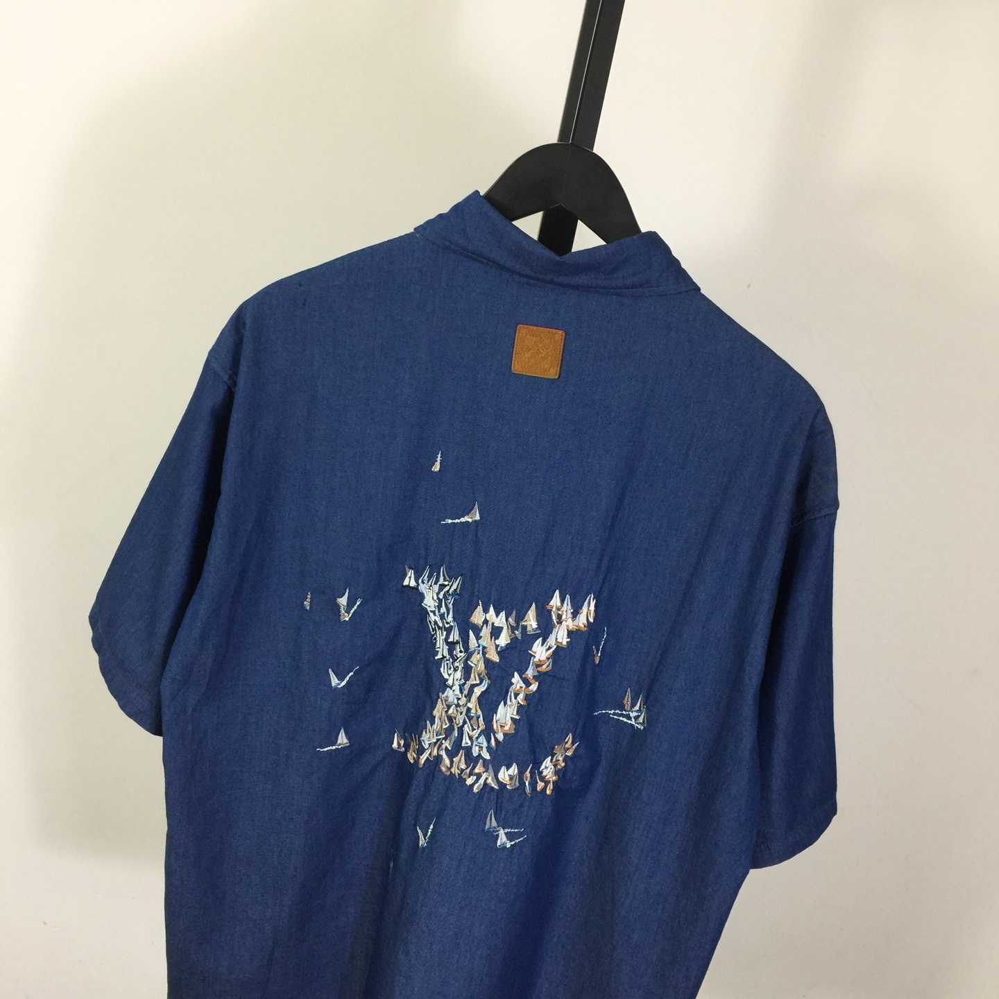 Louis Vuitton Embroidered Chambray Short-Sleeved Shirt   1AHVVX - DesignerGu