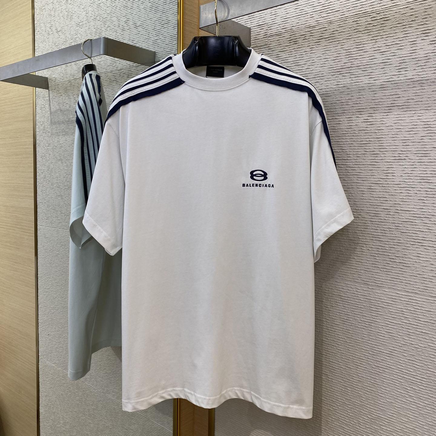 Balenciaga Unity Sports Icon Oversized T-Shirt In Dirty White - DesignerGu