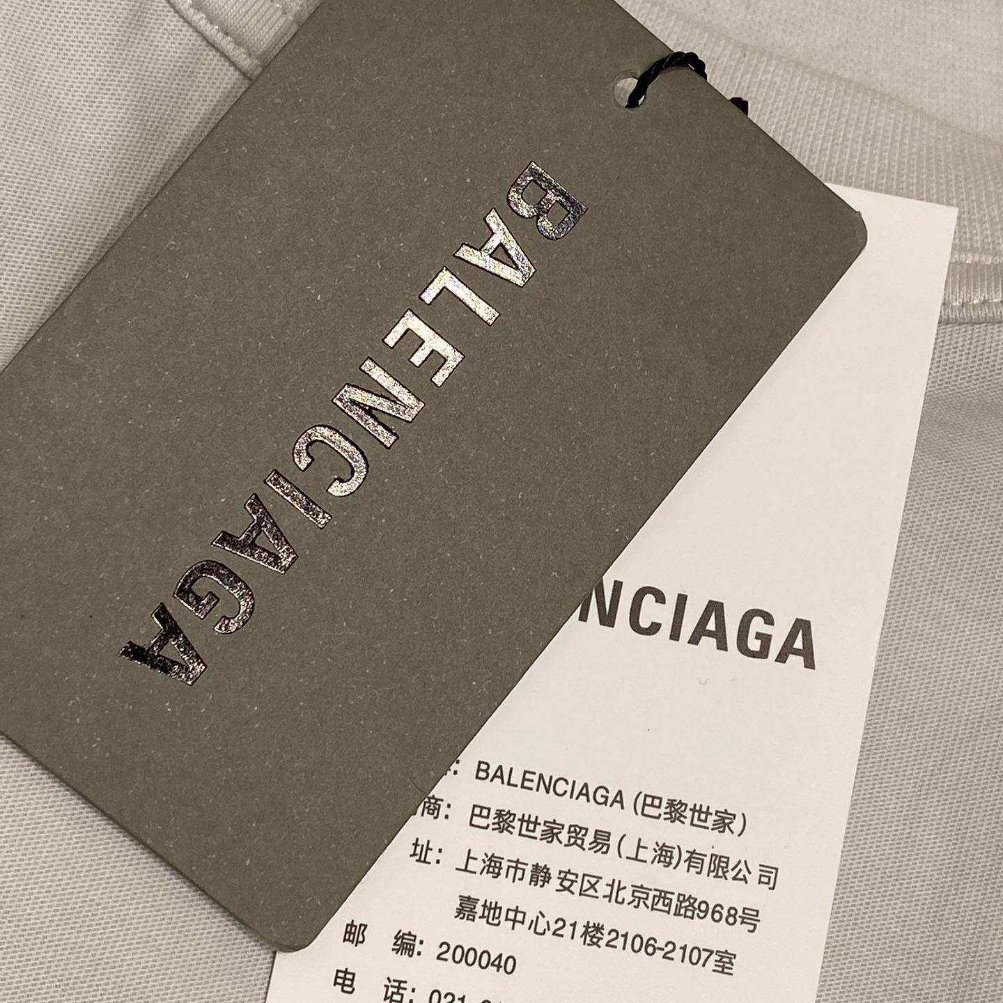Balenciaga Unity Sports Icon Oversized T-Shirt In Dirty White - DesignerGu
